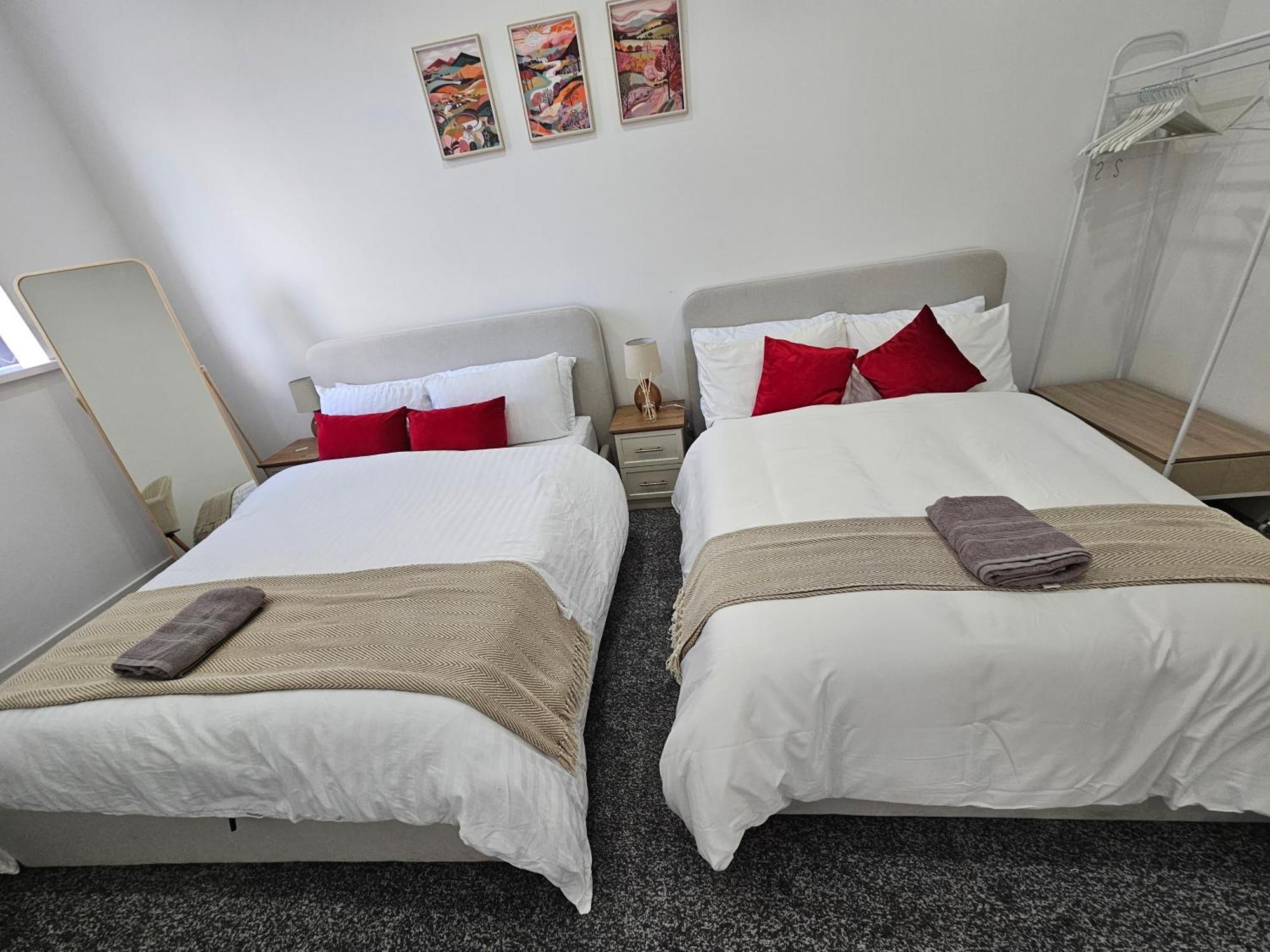 Stylish 1 Bed Apartment In Newly Refurbished Building W/ Parking & Wi-Fi Birmingham Eksteriør billede